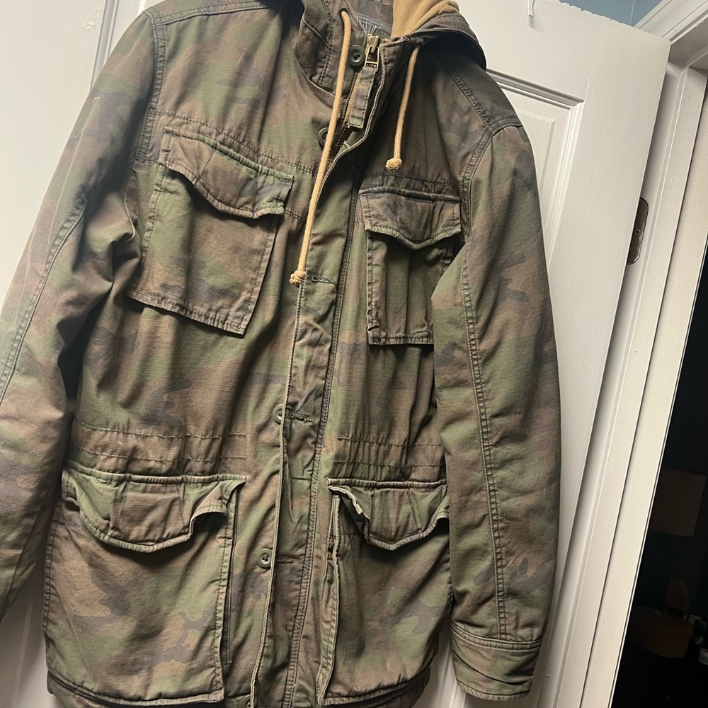 American Eagle Outfitters Green Camouflage Field Jacket